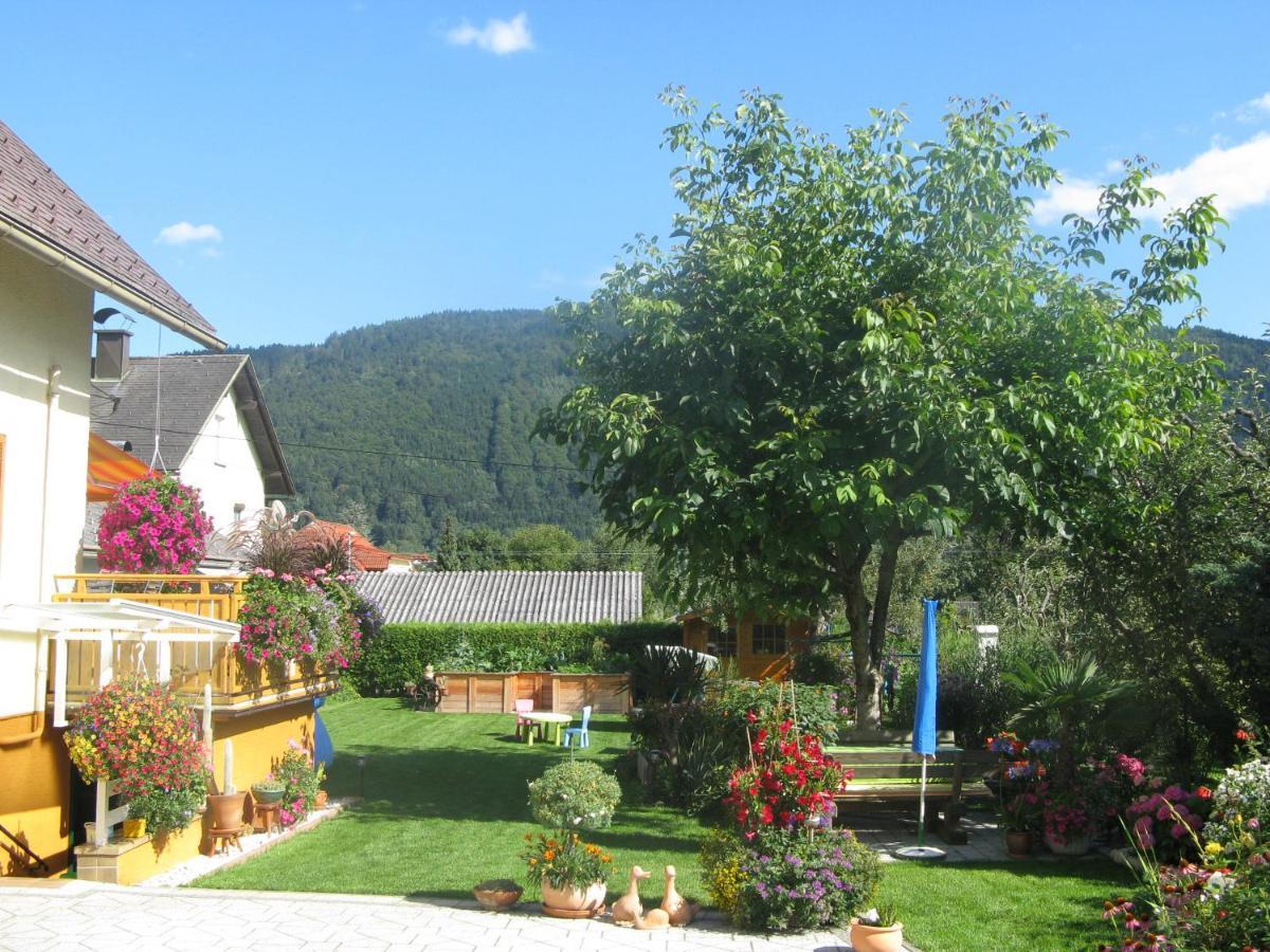 Ferienwohnung Stichauner Bodensdorf Zimmer foto